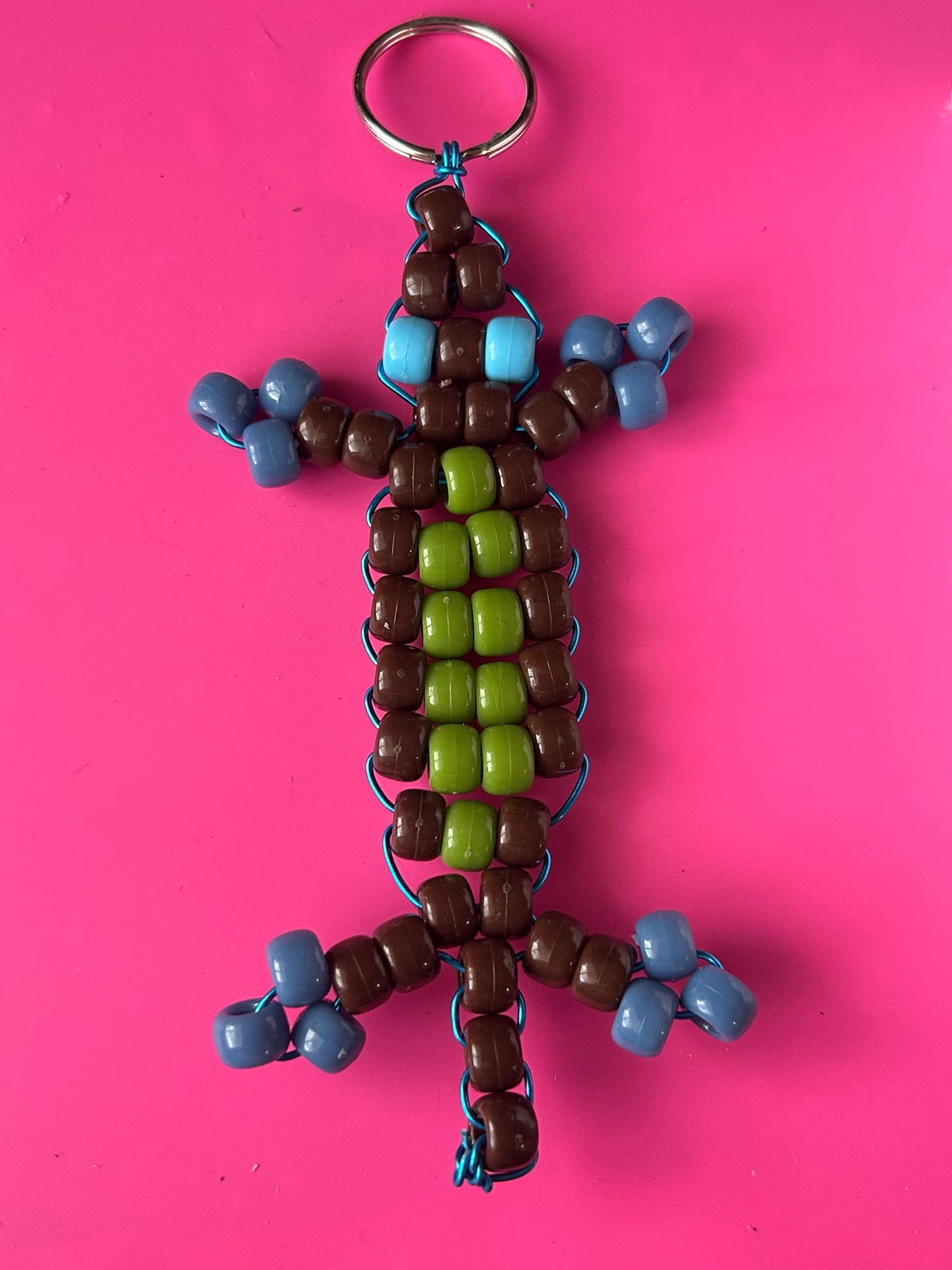FOREST DRIP gecko keychain