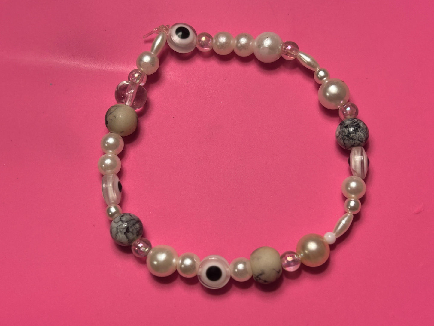 SMOKEY EYE BRACELET
